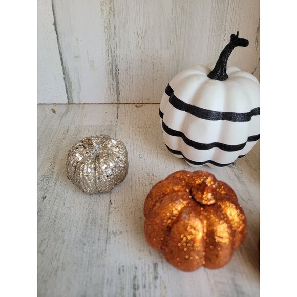 Variety Halloween glitter pumpkin harvest figure set - Picture 4 of 7